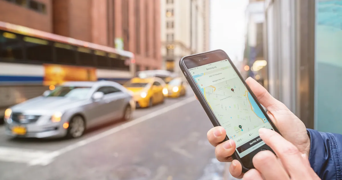 Should You Tip Uber Drivers? A Complete Guide for Riders